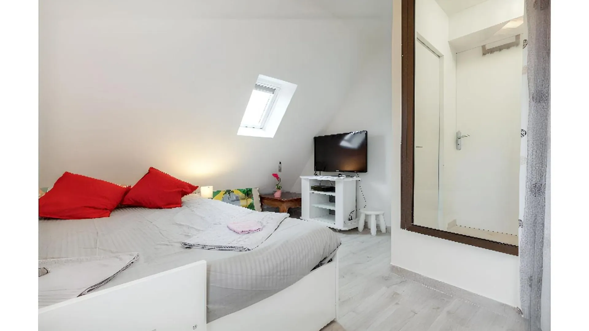 Studio Confort Plouedern 20 M² Avec Jardin Clos 0*,