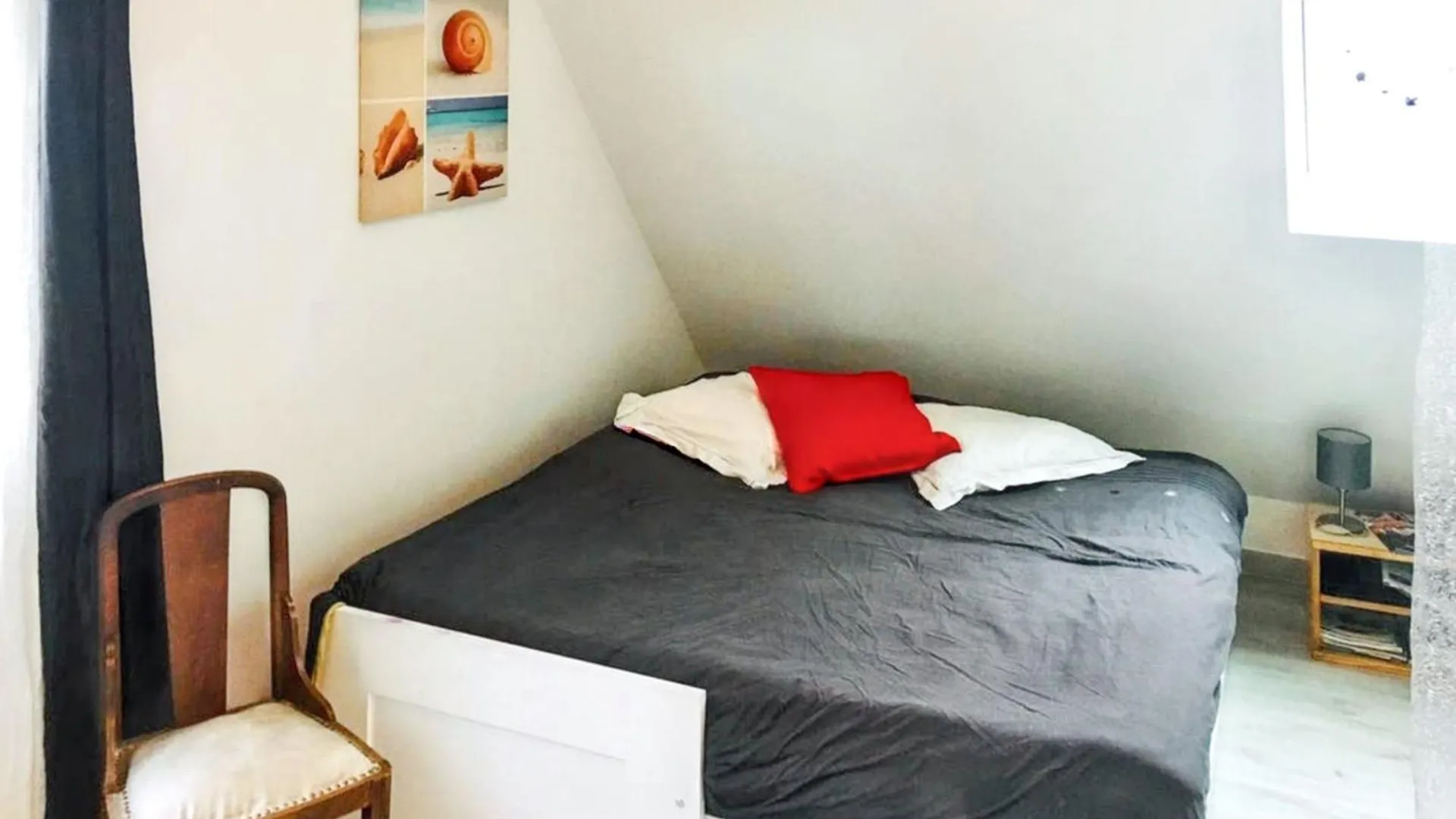 Studio Confort Plouedern 20 M² Avec Jardin Clos 0*,  France